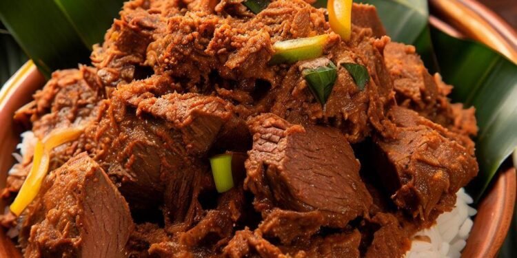 Rendang Indonésio: Carne Cozida Lentamente em Coco e Especiarias